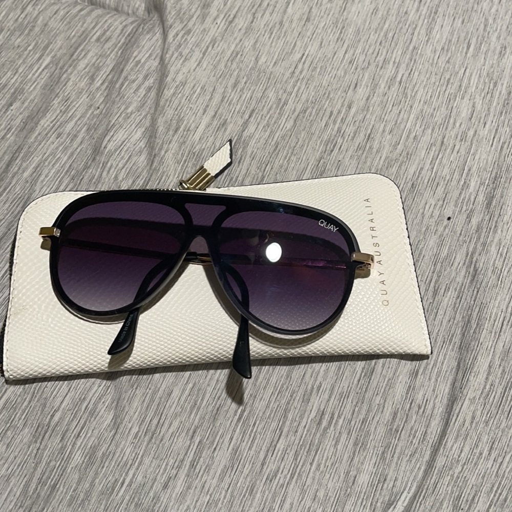 COPY - Quay sunglasses